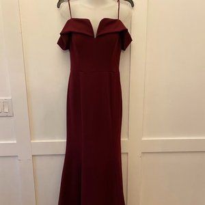Long Formal Off-the-Shoulder Look Dress: Wine Color: Size 11/12 Juniors: Prom/We